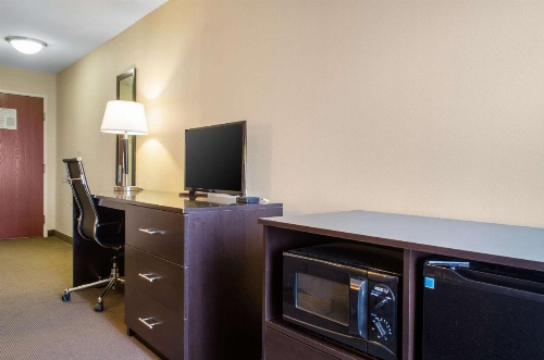 Sleep Inn & Suites East Chase image 14