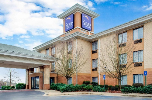 Sleep Inn & Suites East Chase image 2